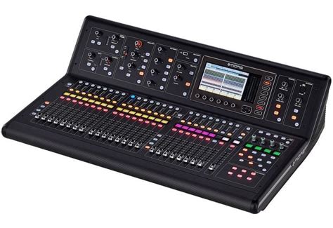 Midas M32 Live VS all analogue Midas (eg. Venice 32).